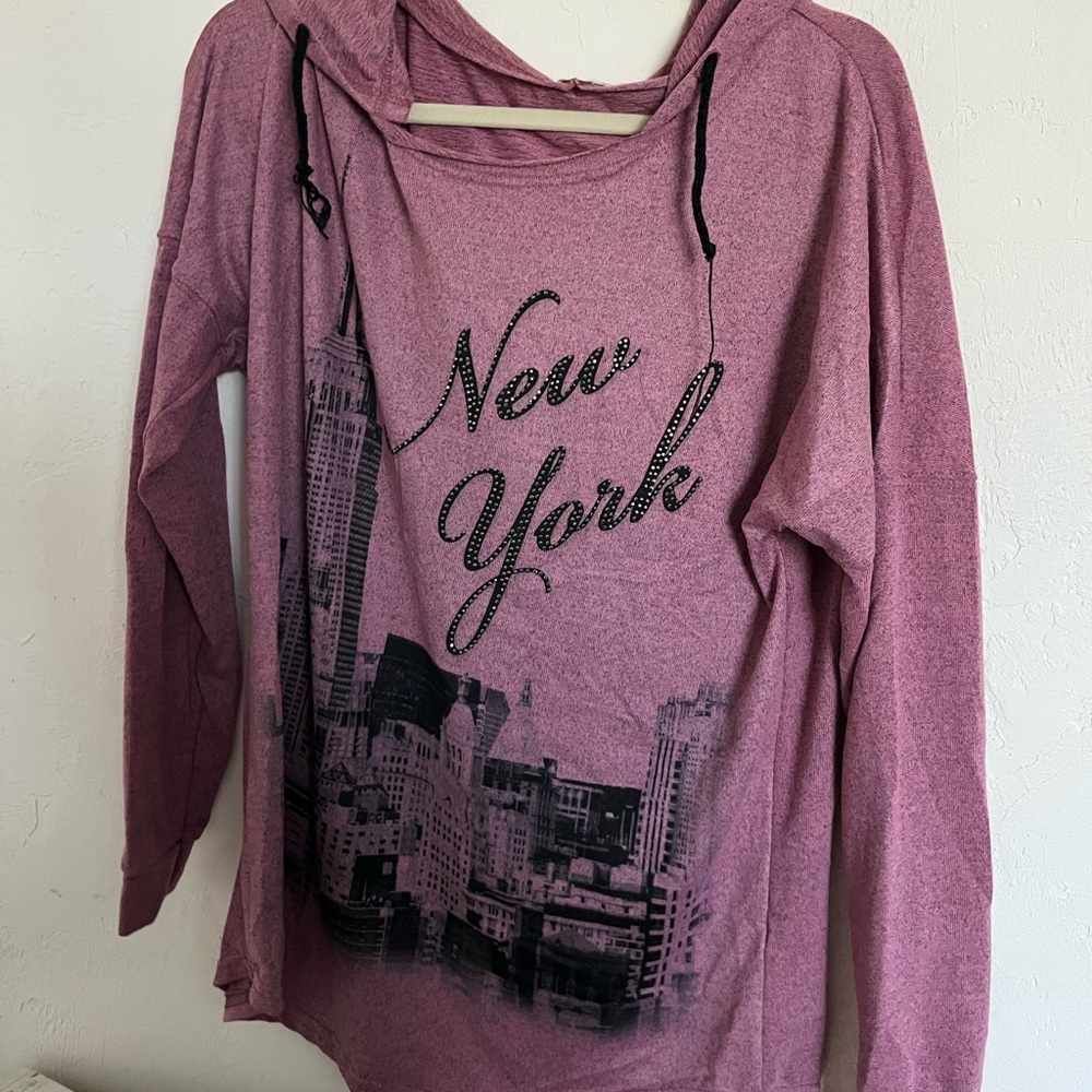 hooded t shirt